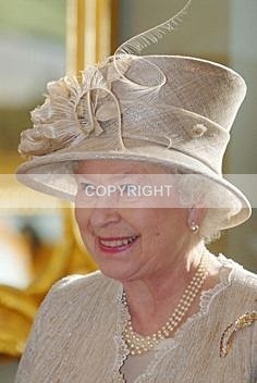 E-215 Queen visits Latvia - English Royals