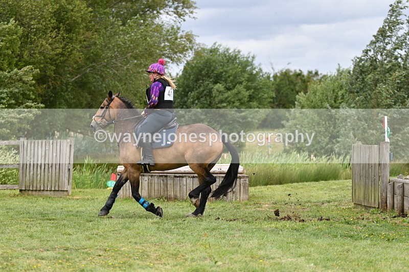 WJ5_3818 - Class 6 80cm