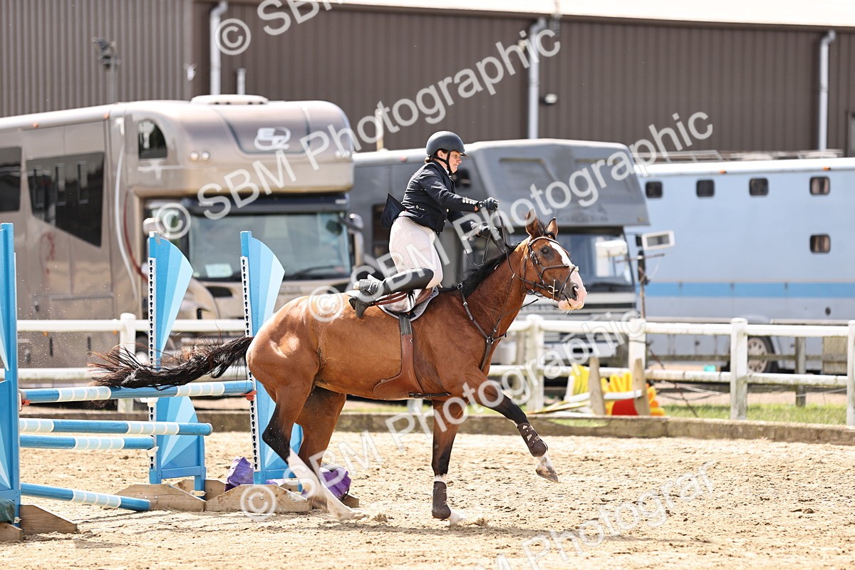 SBM_002031 - Class 9 - Senior British Novice - 90cm