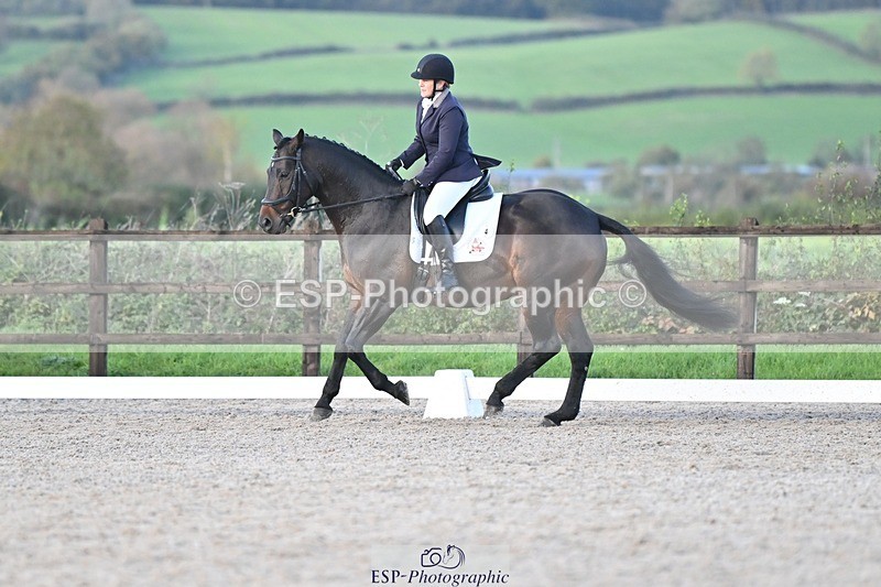 231105-160947-04034 - Cls 4 Novice 24 15.24 to 16.35 break