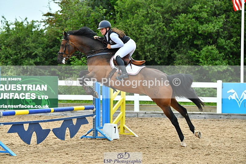 230609A-180602-02058 - Jolly Jumps Ride and Run