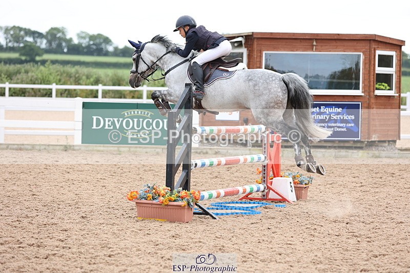 240630A-163719-15255 - Cls 33 Foxhunter and 1.10m Open