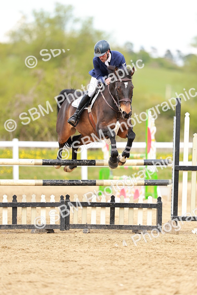 SBM_002275 - Class 4 - Senior Newcomers - 1.10m