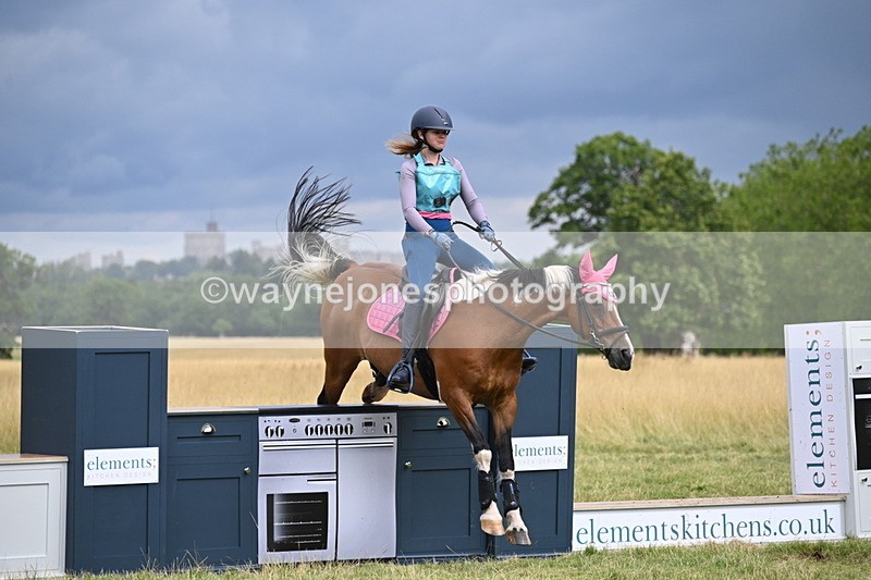 WJ6_2787 - Time at Jump 11:06 to 11:40