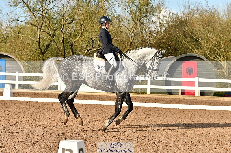 231104A-135103-00712 - Cls 15 Music Adv Medium