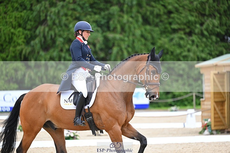 240524-114218-08994 - 520-LONDON_52-Laura_Collett