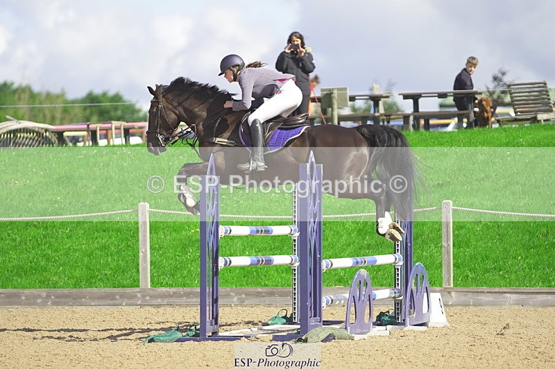 230806A-100100-00910 - Cls 12 Snr 1.05m