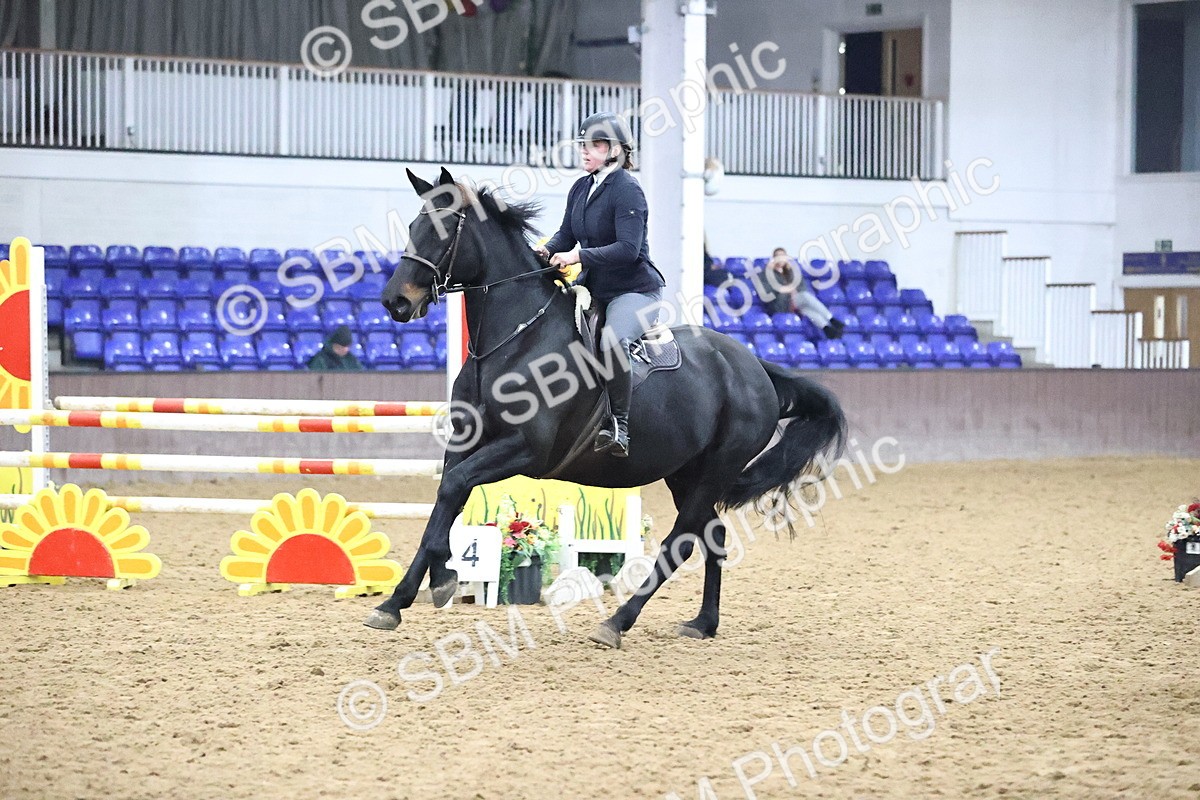 SBM_002039 - Class 10 - Senior Newcomers - 1.10m