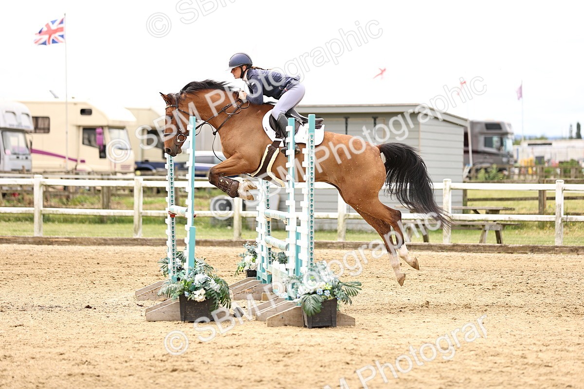 SBM_003358 - Class 21 - Senior Newcomers - 1.10m