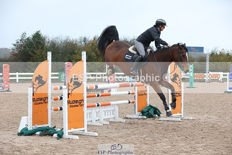 231112A-125831-04302 - Cls 19 Snr 1.05m Open