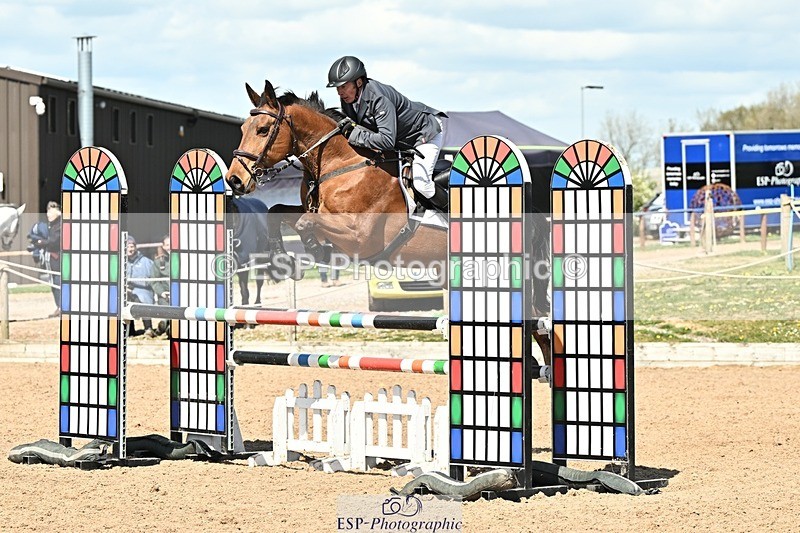 250416-134346-01223 - Cls 4 Newcomers and 1.10m