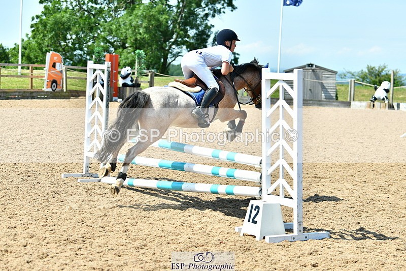 230625A-112240-03737 - Cls 34 Stepping Stones 128 + 138cm