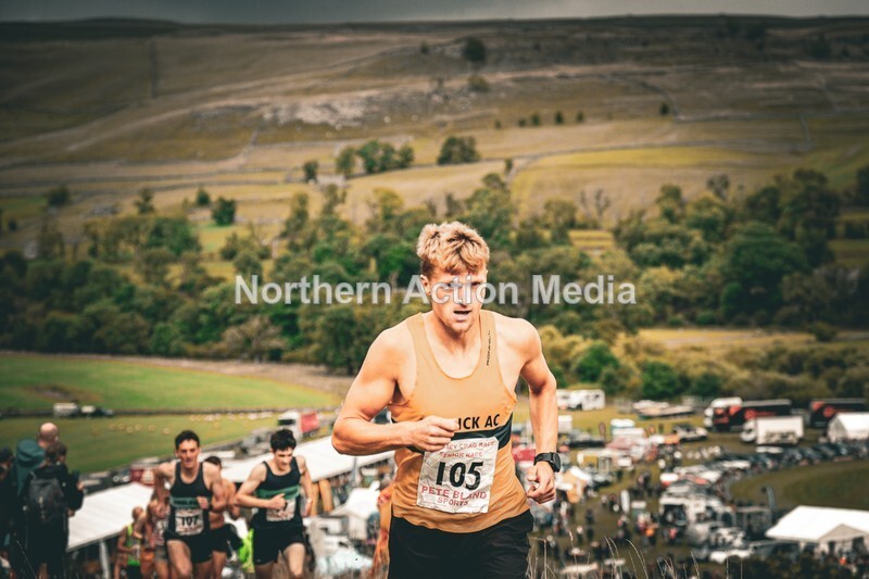 DSCF6756 - Kilnsey Crag race