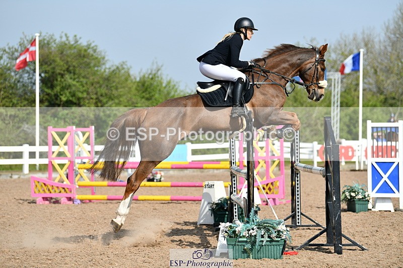 240511A-094636-11365 - Cls 28 95cm National Am Quali