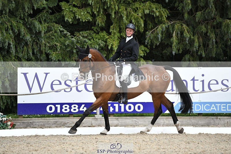 230525-151236-03212 - 325-LONESTAR-Thomas_Hawke-WEDTrotUp+DR