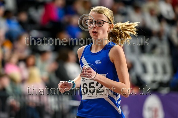 AgeInd25SAT-919868 - Track Female Set Two