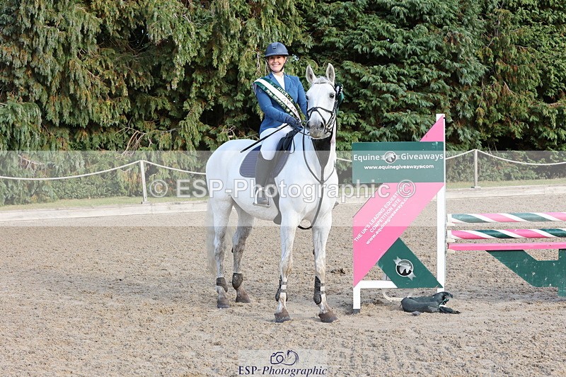 250831A-172308-11527 - Cls 45 Snr 90cm Grand Prix