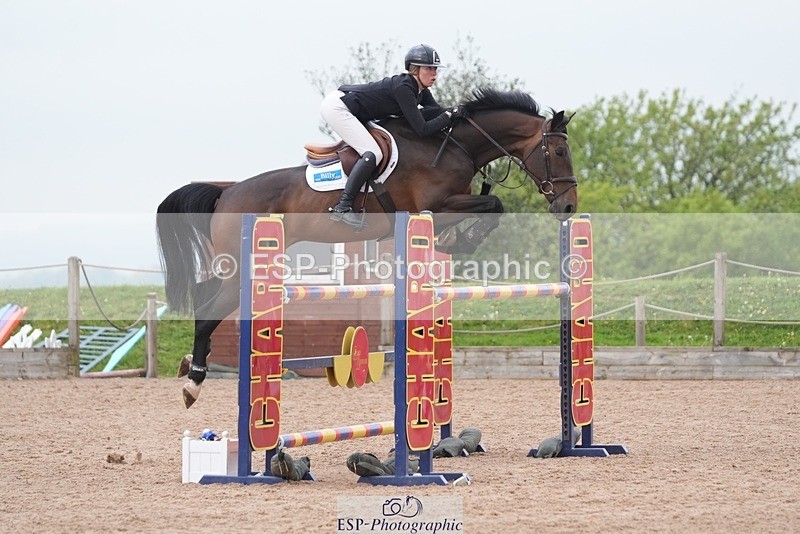 260508-090510-04504 - Cls 12 Snr Foxhunter