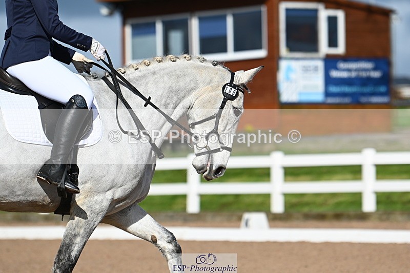 240323A-145841-02319 - UnA Novice 28