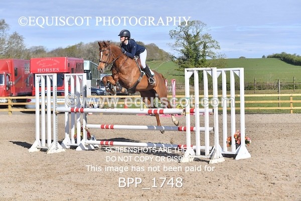 BPP_1748 - CLASS 18 SUN Senior Newcomers/ 1.10m Open