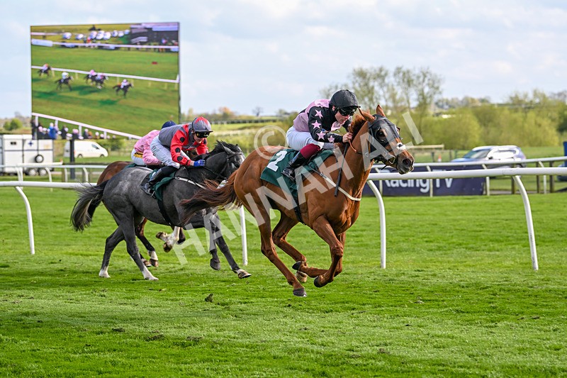 240424-Race 7-Fly Pass-8561 - Race 7