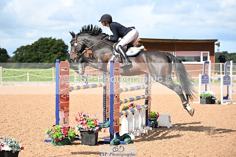 240912A-112301-00556 - Cls 2 Snr Newcomers