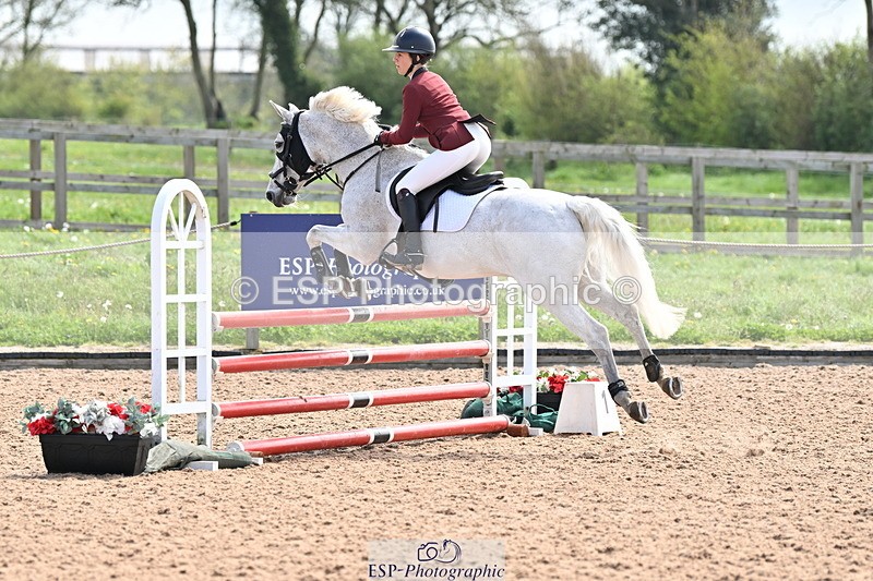 240506A-111156-08456 - Cls 3  Pony Discovery & 90cm Open