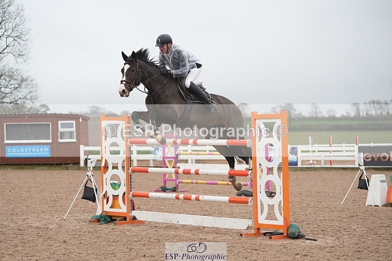 251109-140724-04412 - Cls 22 Snr 1.30m and 1.40m