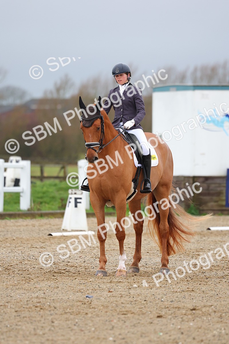 SBM_003046 - Class 6 - Novice 4