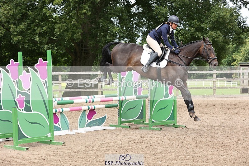 240803-135508-05802 - 176-Marie_Webber-BENNY'S_DOUBLE_DIAMOND