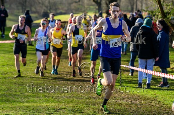 Falkirk25-915624 - Senior Men Set One