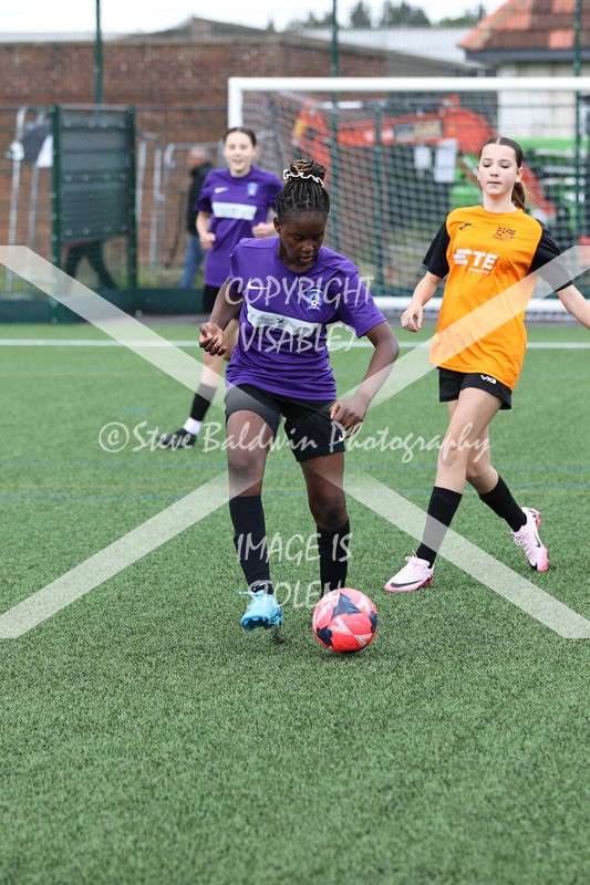 1DX31362 - Sat 6th U12 Girls