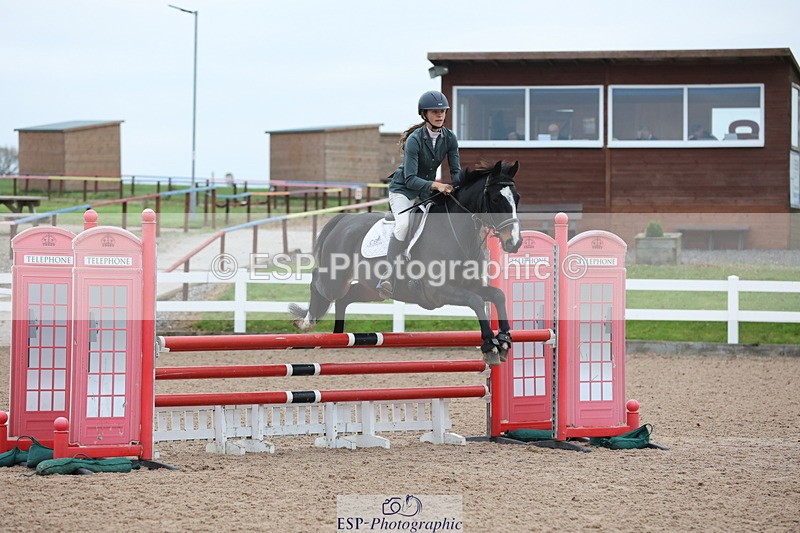 241101A-080500-00055 - FRI Cls 2 British Novice and 90cm Open