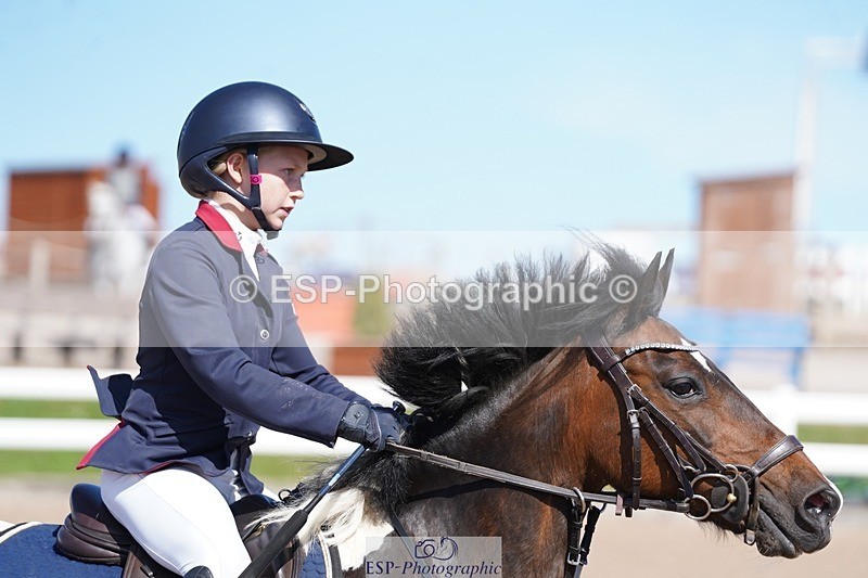 250627-163400-00106 - Cls 2 Pony Intro 80cm