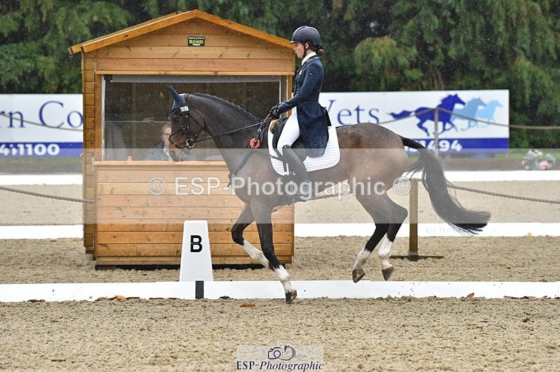 231018-151058-00712 - 007-JEWEL-Charlotte.Cooke-DR