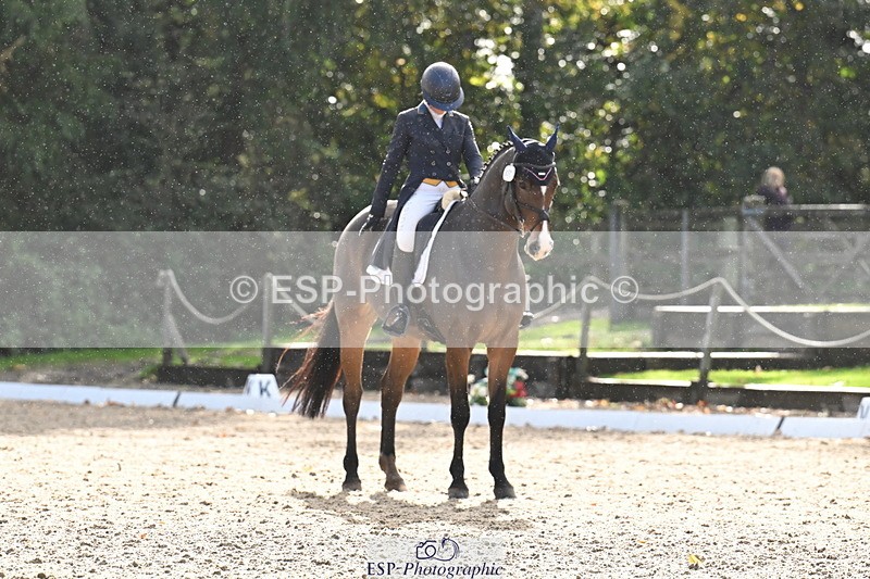 251023A-145225-05621 - B-157-Anna.Cheney