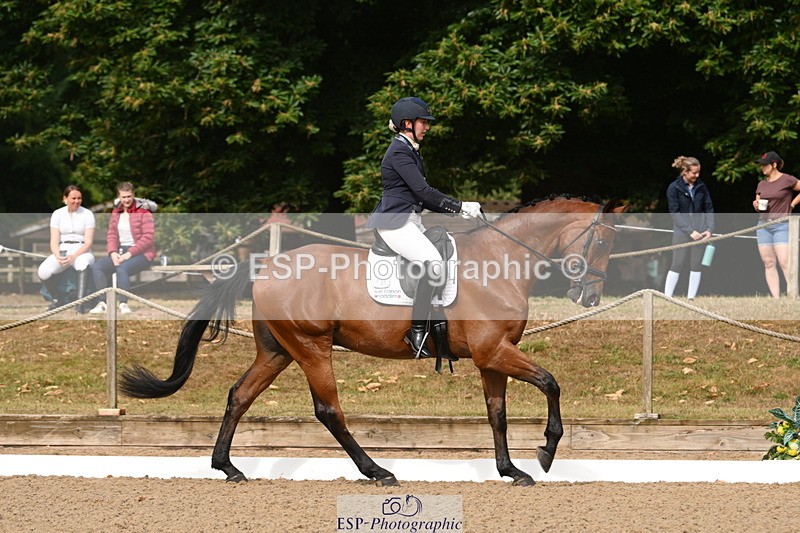 250719A-095200-03127 - 101-Sophie.Douglas-Paquino.V'ant.Goovahof