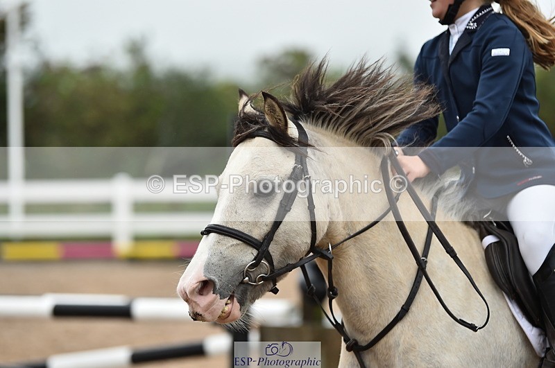 220829A-163932-00289 - 70cm Classes 3a 3b & 4