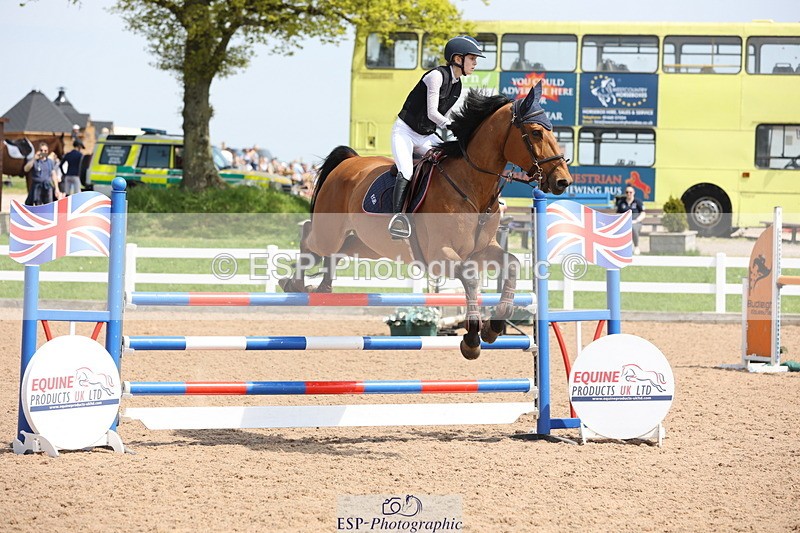 240510A-141022-07481 - Cls 17 1.05m National Am Quali