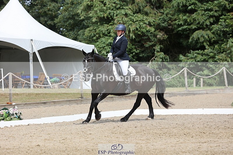 250718A-151117-02397 - 130-Nicole.Kerrison-Tallulah.Star