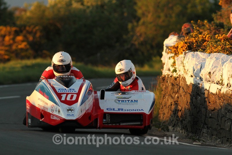 Gregory Lambert / Kenny Cole Honda - Monday Practice - Sidecars