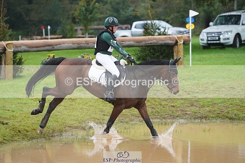 231021-105622-13929 - 650-NAOMIE.VAN.DE.BROUWERSHOEVE-Lara.Salter-SC+XC