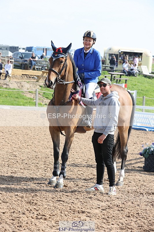 240511A-094609-11210 - Cls 32 Foxhunter