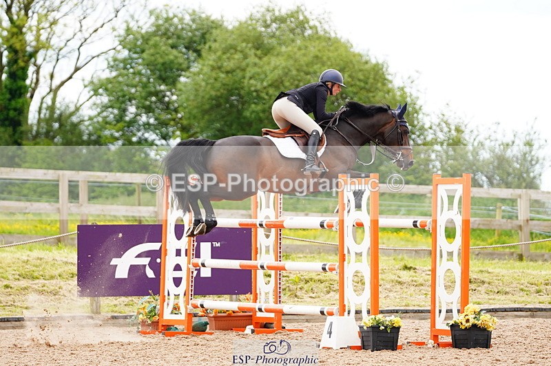 240524A-150358-04395 - Cls 18 National 1.40m