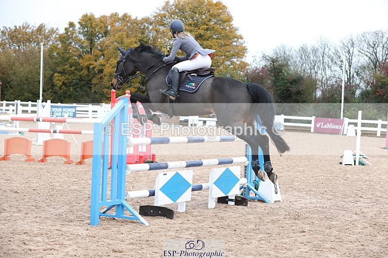 231112A-122746-04005 - Cls 19 Snr 1.05m Open