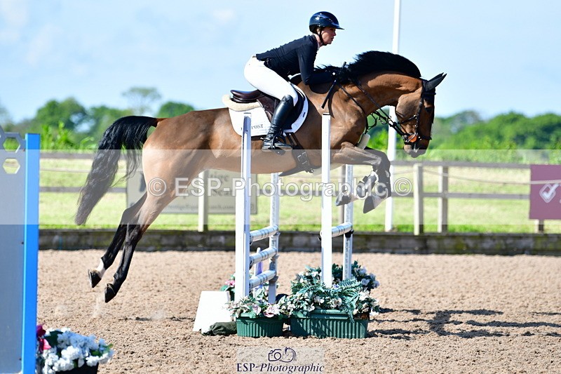 240525A-092731-04781 - Cls 21 British Novice and 90cm Open