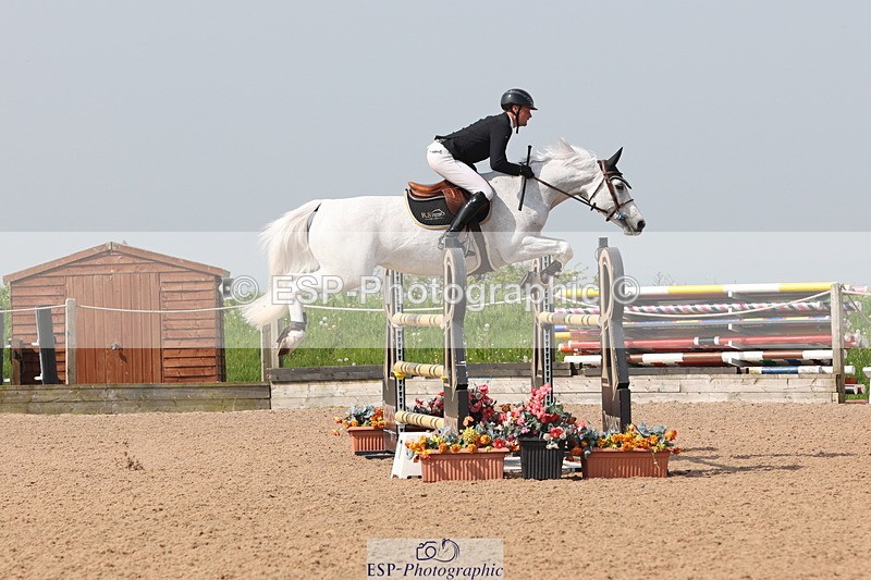 240511A-103401-11795 - Cls 33 Snr 1.20m Open