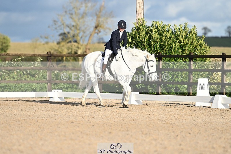 231105-145341-02509 - Cls 5 Novice 27 Start to 15.30 break