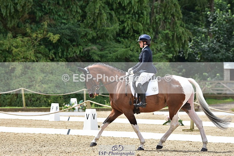 250719A-124750-05724 - 074-Victoria.Hamlyn-White-Langaller.Tarak