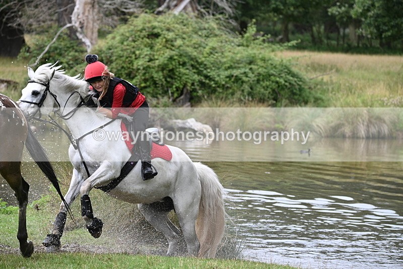 WJ7_2407 - Time at Water 11:14 to 11:36